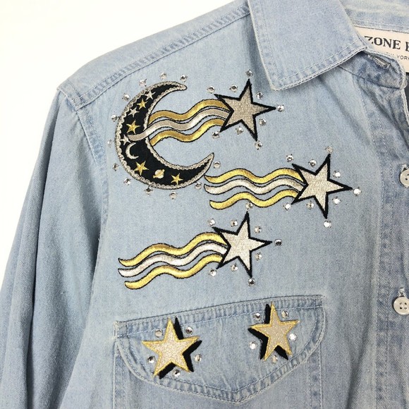 Vintage Denim Button Front Shirt Sun Moon Stars Applique Patches Rhinestones M - Picture 4 of 6